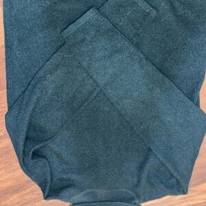 Valerie Stevens green cashmere Sweater